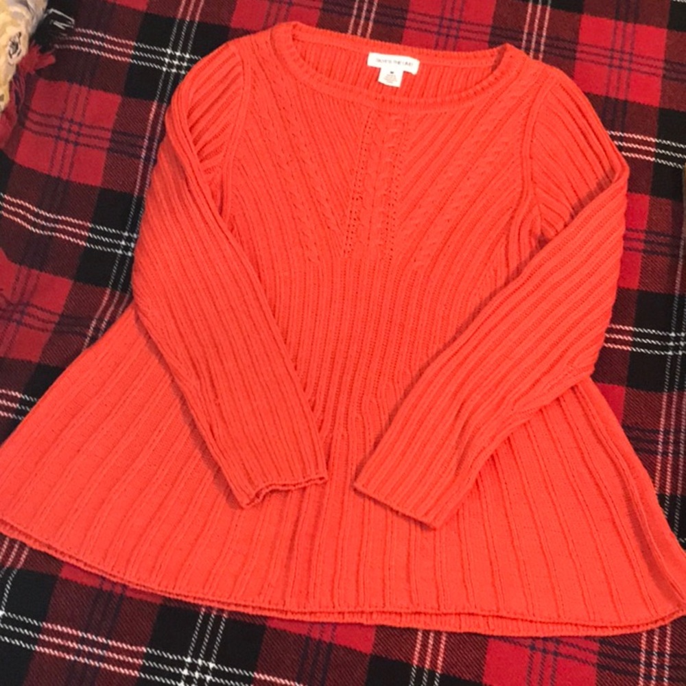 EUC. SKYES THE LIMIT SWEATER. MEDIUM - Picture 1 of 6